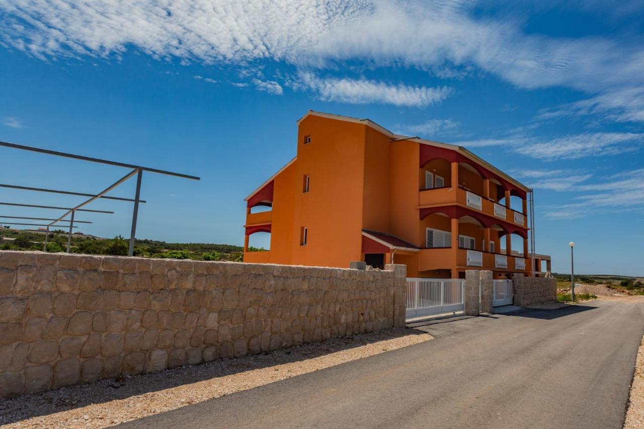Kameni Put Apartment Ražanac Exterior foto