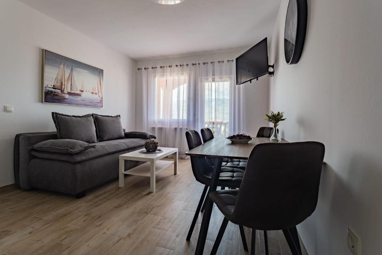Kameni Put Apartment Ražanac Exterior foto